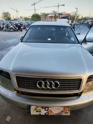 Foto de CAPO AUDI A8 (D2) 4.2 V8 40V (310 CV / 228 KW)