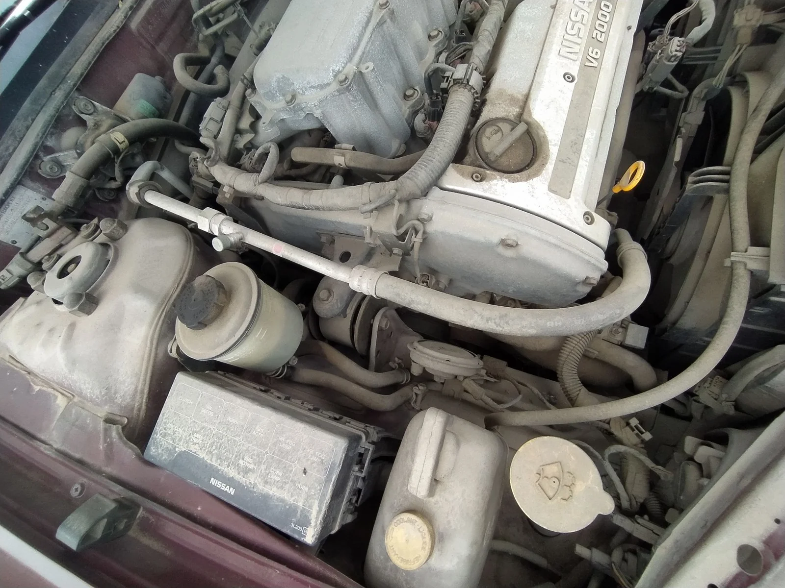 Foto de TUBOS AIRE ACONDICIONADO NISSAN MAXIMA QX (A32) 2.0 V6 24V CAT (140 CV / 103 KW)