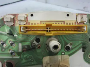 Foto de CUADRO INSTRUMENTOS FORD FIESTA BERL./COURIER 1.3 CAT (60 CV / 44 KW) referencia 89FB10841BC foto 3