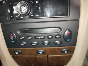 Foto de MANDO CALEFACCION / AIRE ACONDICIONADO MG ROVER ROVER 75 (RJ) 2.0 16V CDT (116 CV / 85 KW)