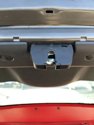 Foto de CERRADURA MALETERO / PORTON CITROEN C3