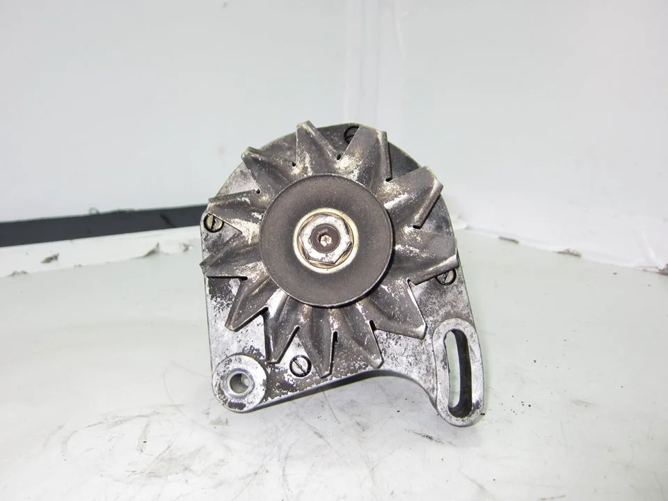 Foto de ALTERNADOR FIAT UNO (146) referencia 2518396