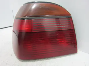 Foto de PILOTO TRASERO IZQUIERDO VOLKSWAGEN GOLF III (1H1)(11.1991) 1.9 TDI (90 CV / 66 KW) referencia 1H6945111D