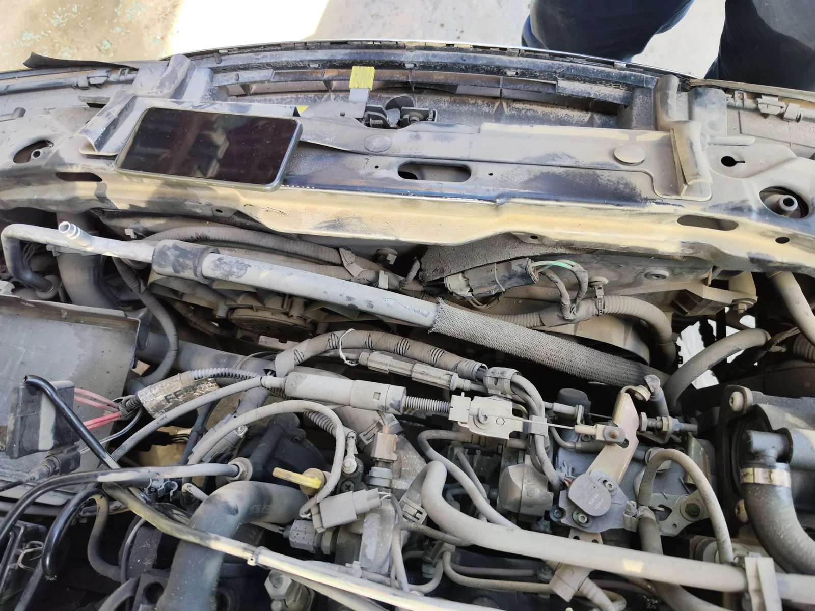 Foto de CONDENSADOR / RADIADOR AIRE ACONDICIONADO FORD MONDEO BERLINA (GD) 1.8 16V CAT (116 CV / 85 KW) referencia 4144369
