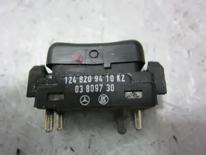Foto de MANDO ELEVALUNAS DELANTERO DERECHO MERCEDES-BENZ CLASE 124 (BM 124) BERLINA 3.0 CAT (180 CV / 132 KW) referencia 1248209410KZ foto 2