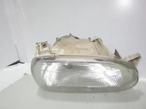 Foto de FARO DERECHO VOLKSWAGEN GOLF III (1H1)(11.1991) 1.9 TDI (90 CV / 66 KW) referencia 3800957259882 foto 8