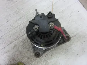 Foto de ALTERNADOR RENAULT CLIO III 1.5 dCi Diesel (106 CV / 78 KW) referencia 8200390675 foto 6