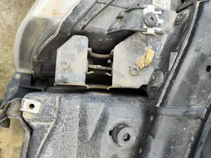 Foto de CERRADURA CAPO BMW SERIE 3 BERLINA (E90) 2.0 Turbodiesel CAT (143 CV / 105 KW) foto 2
