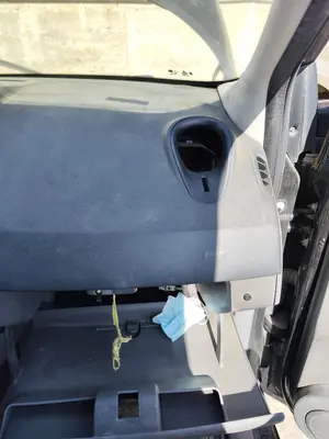 Foto de AIRBAG DELANTERO DERECHO RENAULT SCENIC II (JM) 1.6 16V (113 CV / 83 KW) referencia 8200230383 foto 2