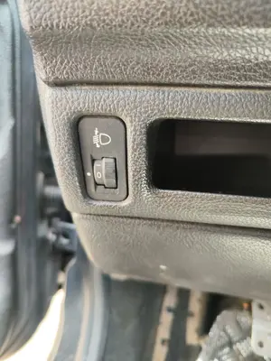 Foto de INTERRUPTOR PEUGEOT 206 1.4  (75 CV / 55 KW)