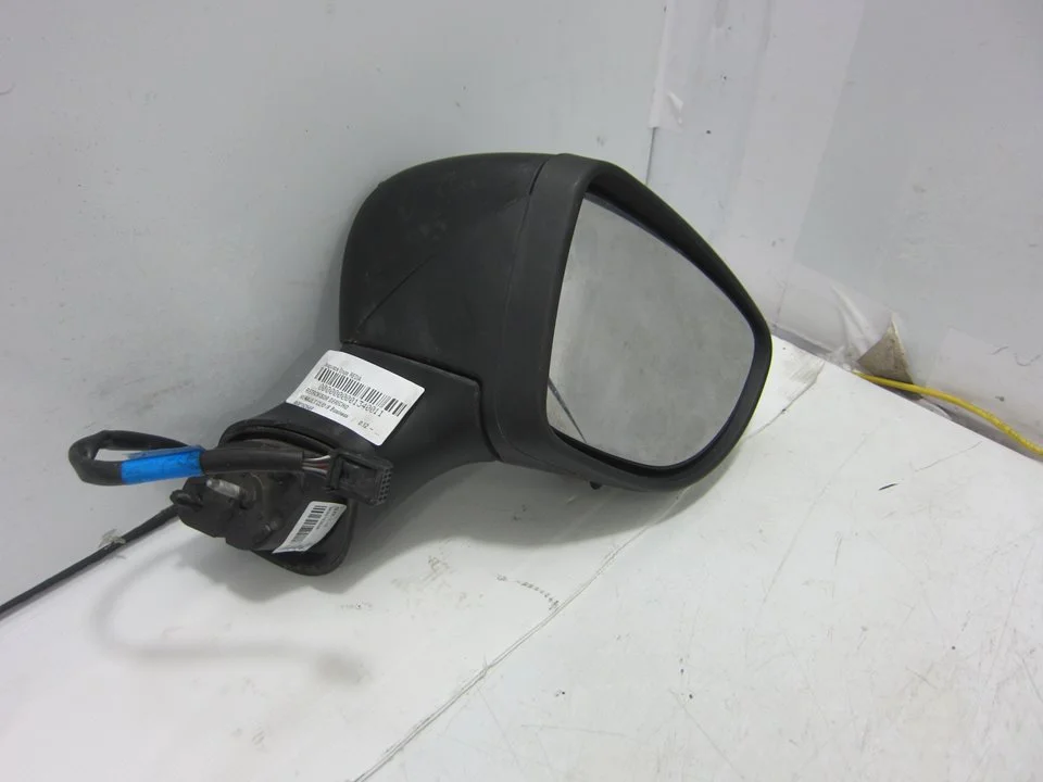 Foto de RETROVISOR DERECHO RENAULT CLIO IV 1.5 dCi Diesel FAP (90 CV / 66 KW) referencia 963016264R