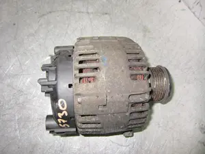Foto de ALTERNADOR SKODA OCTAVIA COMBI (1Z5) 1.9 TDI (105 CV / 77 KW) referencia 06F903023C foto 5