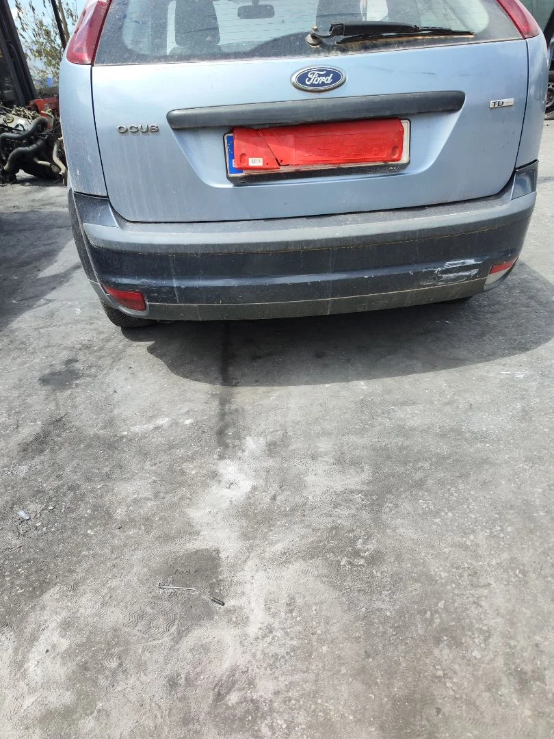 Foto de PARAGOLPES TRASERO FORD FOCUS BERLINA (CAP) 1.6 TDCi CAT (90 CV / 66 KW) referencia 1336747