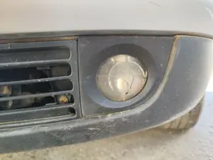 Foto de FARO ANTINIEBLA IZQUIERDO AUDI A8 (D2) 4.2 V8 40V (310 CV / 228 KW)