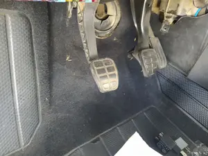Foto de PEDAL EMBRAGUE VOLKSWAGEN GOLF III (1H1)(11.1991) 1.6  (75 CV / 55 KW)