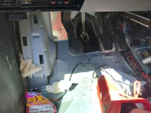 Foto de PEDAL EMBRAGUE AUDI A2 (8Z) 1.4 TDI (75 CV / 55 KW)