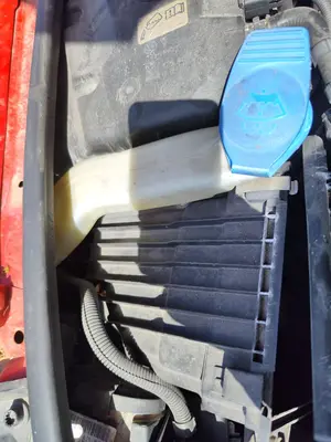 Foto de DEPOSITO LIMPIA AUDI Q7 (4L) 3.0 V6 24V TDI (233 CV / 171 KW) referencia 4L0955453D