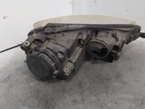 Foto de FARO IZQUIERDO VOLKSWAGEN GOLF V (1K1)(10.2003) 1.9 TDI (90 CV / 66 KW) referencia 1K6941005 foto 4