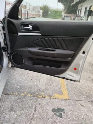 Foto de GUARNECIDO PUERTA DELANTERA DERECHA ALFA ROMEO 159 (140) 1.9 JTD (M) 16V CAT (150 CV / 110 KW)