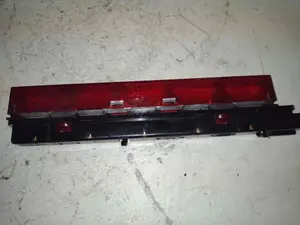 Foto de LUZ CENTRAL DE FRENO FORD MONDEO TURNIER (GE) 2.0 TDCi CAT (131 CV / 96 KW) referencia 13A613 foto 3