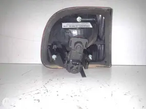 Foto de PILOTO TRASERO DERECHO INTERIOR SEAT LEON (1M1) referencia 1M6945092B foto 2