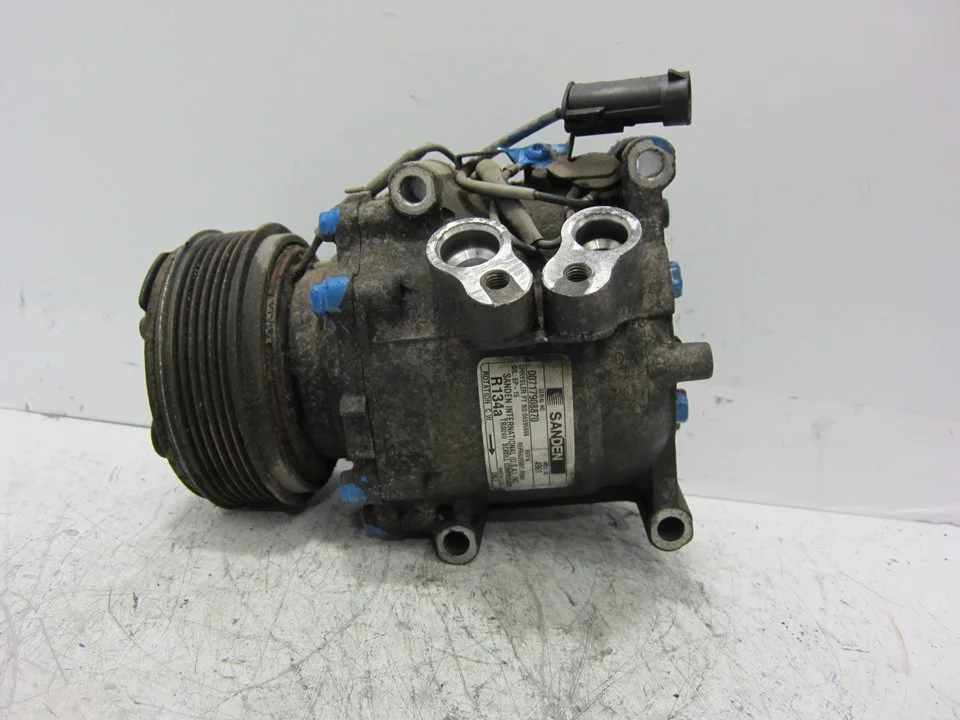 Foto de COMPRESOR AIRE ACONDICIONADO CHRYSLER STRATUS JA BERLINA referencia 04595666