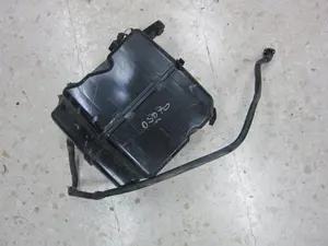 Foto de DEPOSITO ADBLUE BMW SERIE X3 (G01) 3.0 24V Turbodiesel (265 CV / 195 KW) referencia 7377944 foto 2