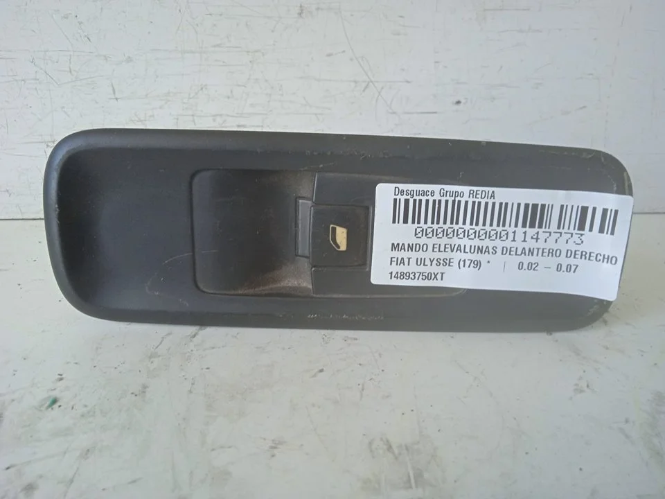 Foto de MANDO ELEVALUNAS DELANTERO DERECHO FIAT ULYSSE (179) referencia 14893750XT