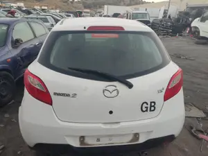 Foto de PORTON TRASERO MAZDA 2 BERLINA (DE) 1.3 16V CAT (75 CV / 55 KW)