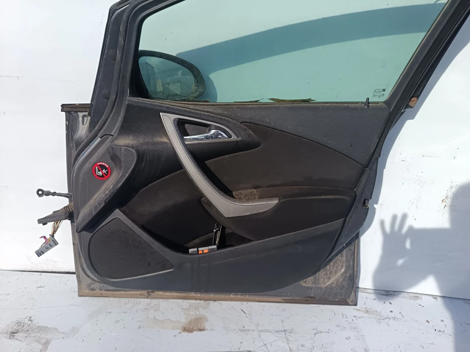 Foto de GUARNECIDO PUERTA DELANTERA DERECHA OPEL ASTRA J BERLINA 5P 1.7 16V CDTI (110 CV / 81 KW)