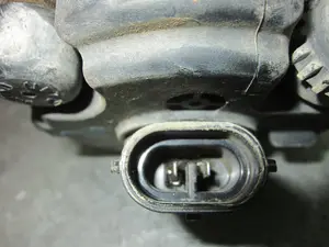 Foto de FARO ANTINIEBLA IZQUIERDO PEUGEOT 307 BERLINA (S2) 1.6 16V HDi (90 CV / 66 KW) referencia 89203982 foto 2