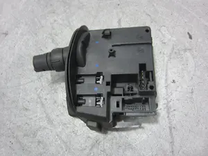 Foto de MANDO LIMPIA RENAULT CLIO III 1.5 dCi Diesel (68 CV / 50 KW) referencia 88103003466 foto 3