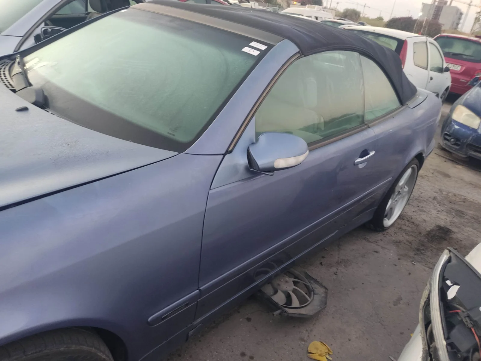 Foto de PUERTA DELANTERA IZQUIERDA MERCEDES-BENZ CLK (BM 208) CABRIO 3.2 V6 18V CAT (218 CV / 160 KW) referencia A208720070528