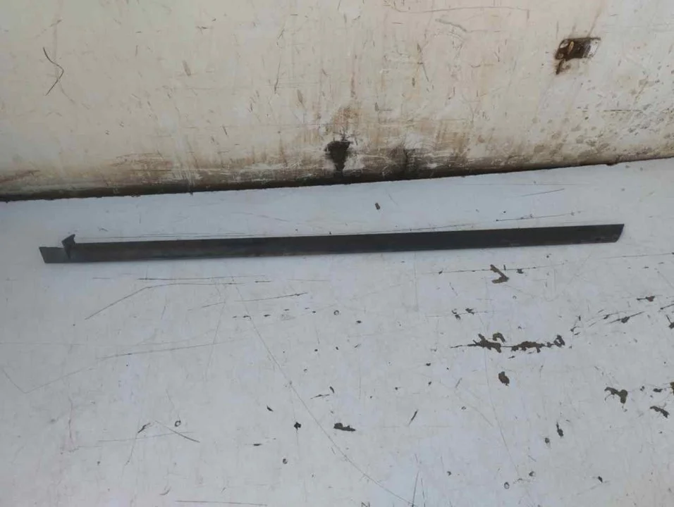Foto de MOLDURA PORSCHE CAYENNE (TIPO 92A) referencia 7P5853538