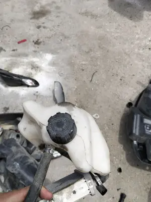 Foto de DEPOSITO EXPANSION APRILIA SR 50 50 cm3 - 3.1 kW (0 CV / 0 KW)