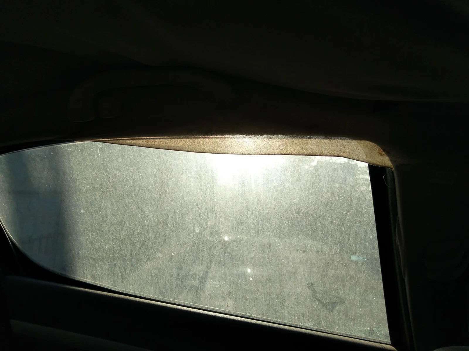 Foto de ASIDERO TECHO TRASERO DERECHO PEUGEOT 407 1.6 HDi FAP CAT (9HZ / DV6TED4) (109 CV / 80 KW) referencia 9128S9