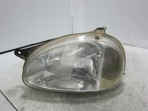 Foto de FARO IZQUIERDO OPEL CORSA B 1.7 Diesel (57 CV / 42 KW) referencia 5027