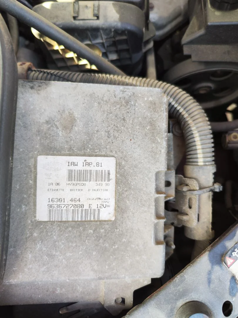 Foto de CENTRALITA MOTOR UCE PEUGEOT 206 1.4 (75 CV / 55 KW) referencia 1940W1
