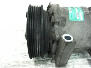 Foto de COMPRESOR AIRE ACONDICIONADO RENAULT CLIO II FASE I (B/CB0) referencia 7700111235 foto 6
