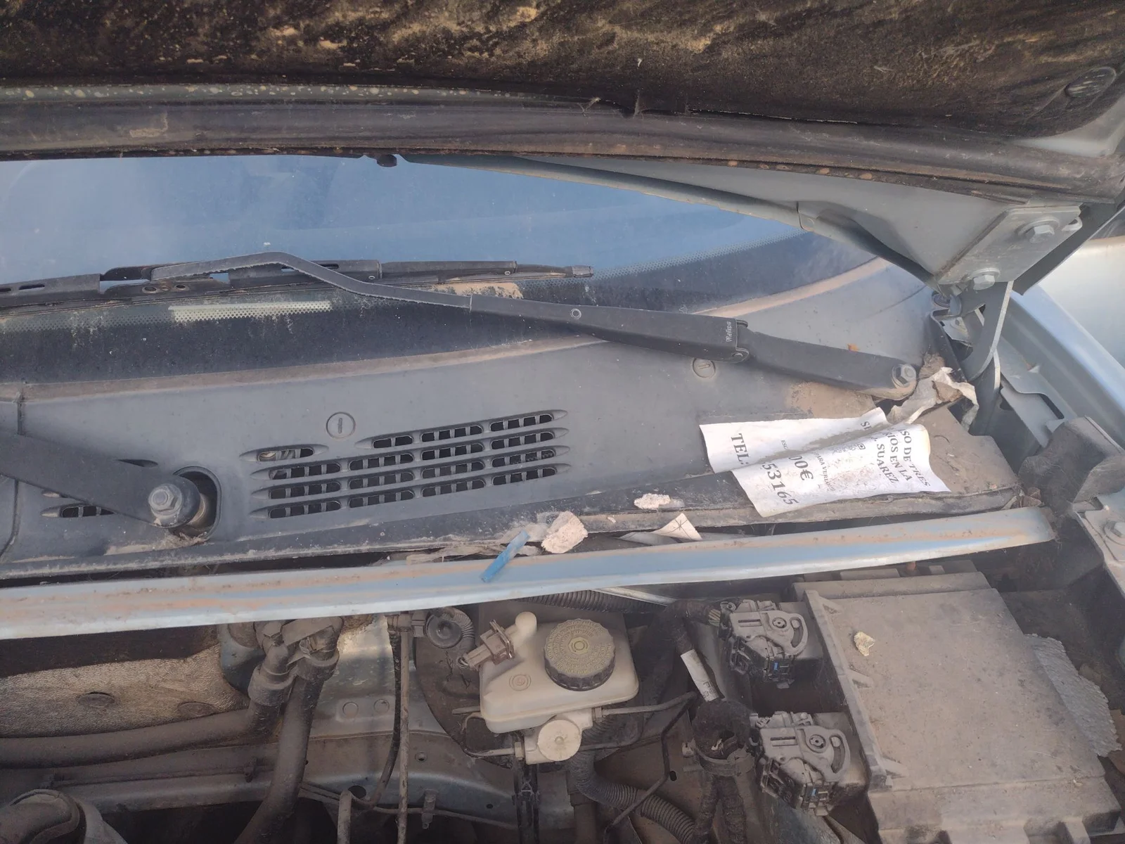 Foto de MOTOR LIMPIA DELANTERO PEUGEOT PARTNER (S2) 1.9 Diesel (69 CV / 51 KW) referencia 6405L1