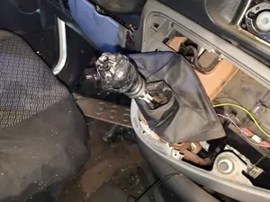 Foto de PALANCA CAMBIO PEUGEOT EXPERT FURGÓN COMFORT (1995)