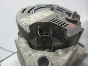 Foto de ALTERNADOR RENAULT CLIO II FASE II (B/CB0) 1.2 (58 CV / 43 KW) referencia 8200064344 foto 6