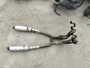 Foto de TUBO ESCAPE COMPLETO SUZUKI GSX 550/750/1100 (1984-1989) 1127 cm3 - 74 kW (101 CV / 74 KW)