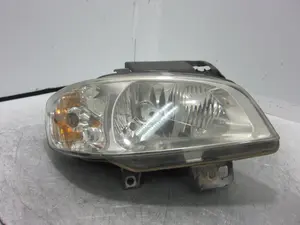 Foto de FARO DERECHO SEAT CORDOBA VARIO (6K5) referencia 6K1941032A foto 1