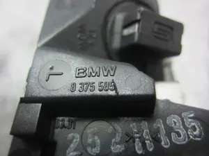 Foto de LUZ INTERIOR BMW SERIE 3 BERLINA (E46) 3.0 24V Turbodiesel CAT (184 CV / 135 KW) referencia 8375585 foto 4