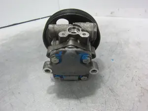 Foto de BOMBA DIRECCION FORD FIESTA (CBK) referencia UP2S6C foto 2