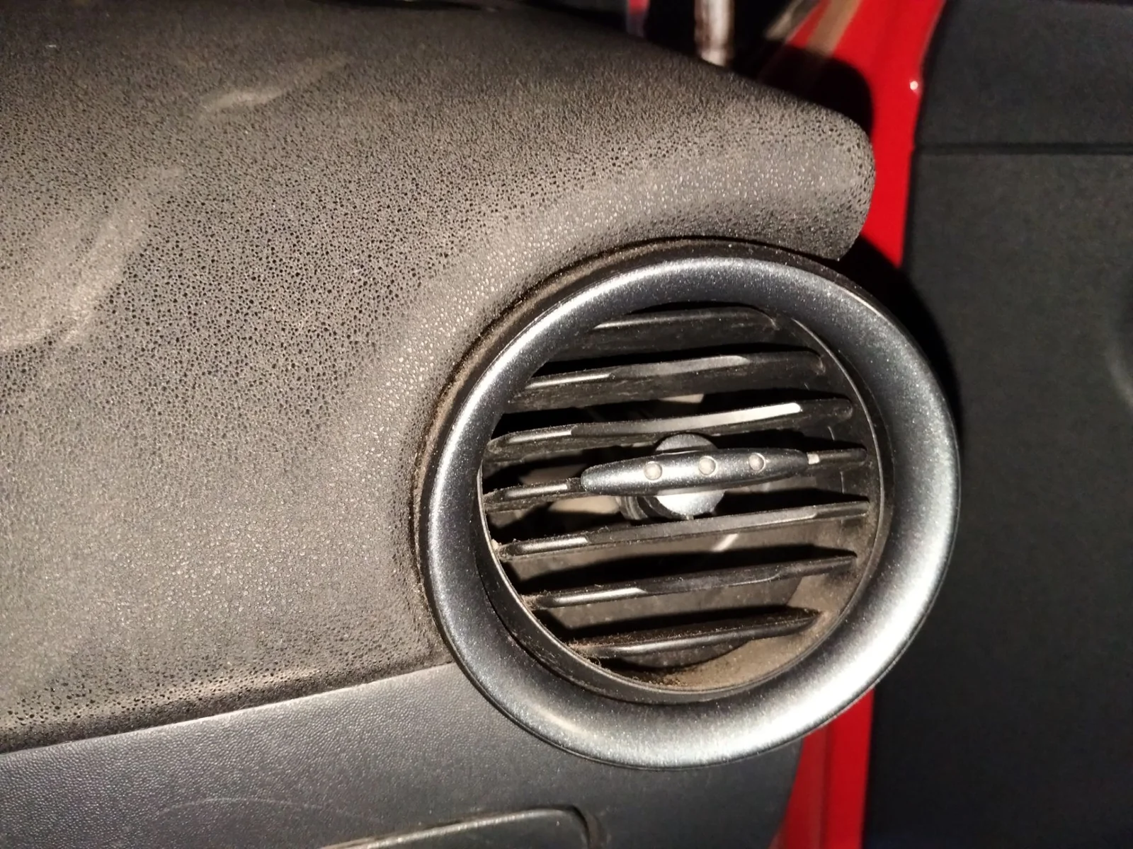 Foto de REJILLA AIREADORA SEAT IBIZA (6L1)