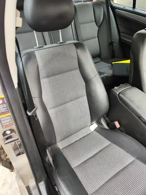 Foto de ASIENTO DELANTERO DERECHO MERCEDES-BENZ CLASE C (BM 203) BERLINA 3.0 CDI CAT (224 CV / 165 KW) foto 2