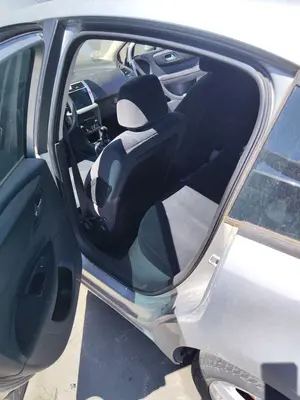 Foto de GOMAS CONTORNO PUERTA CITROEN C4 BERLINA 1.6 16V HDi (90 CV / 66 KW)