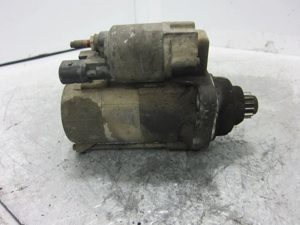 Foto de MOTOR ARRANQUE VOLKSWAGEN GOLF V (1K1)(10.2003) referencia 02Z911023H